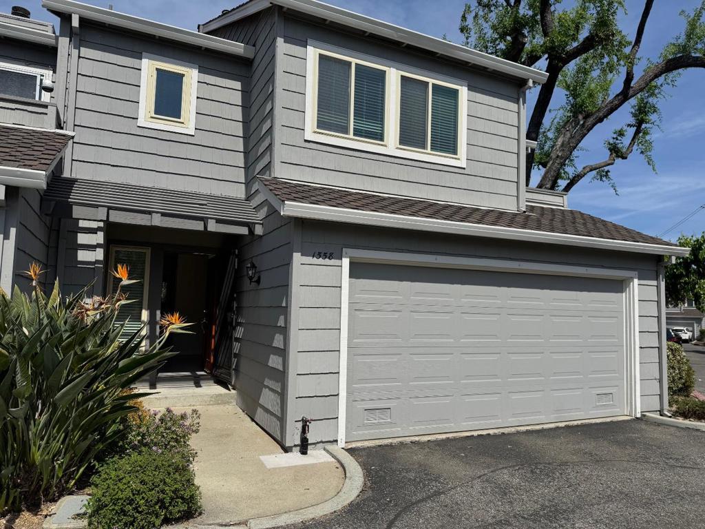 1558 Camden Village Circle