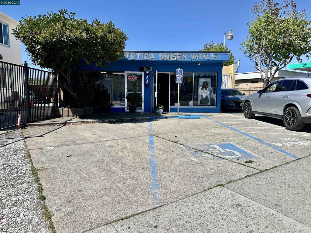 12441 San Pablo Avenue