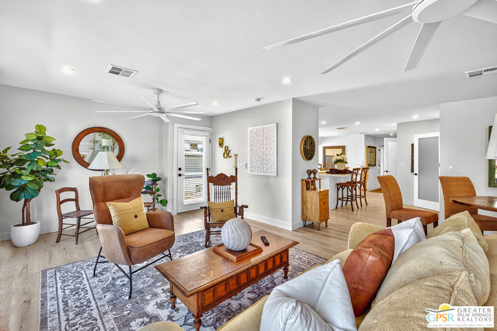 279 Saguaro Drive