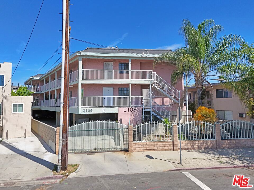 2109 Manitou Avenue