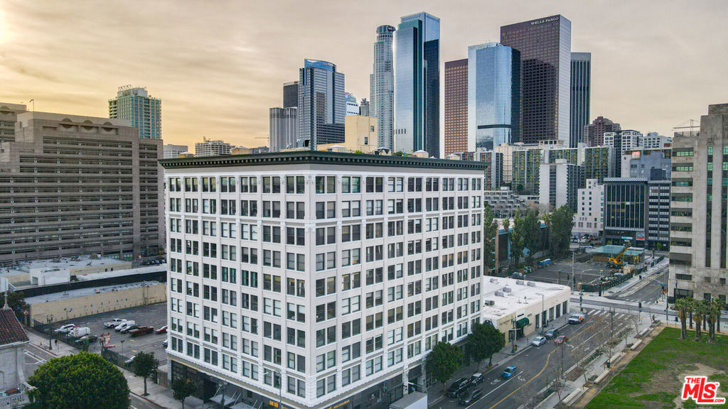 108 W 2nd Street 309