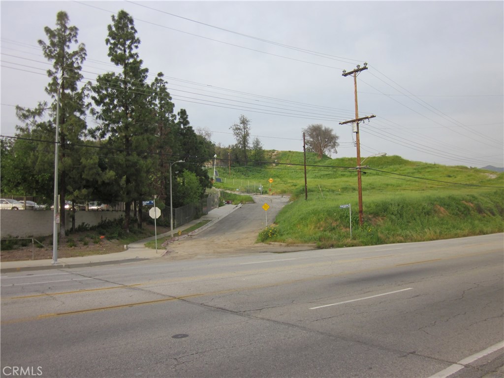 11819 Kagel Canyon