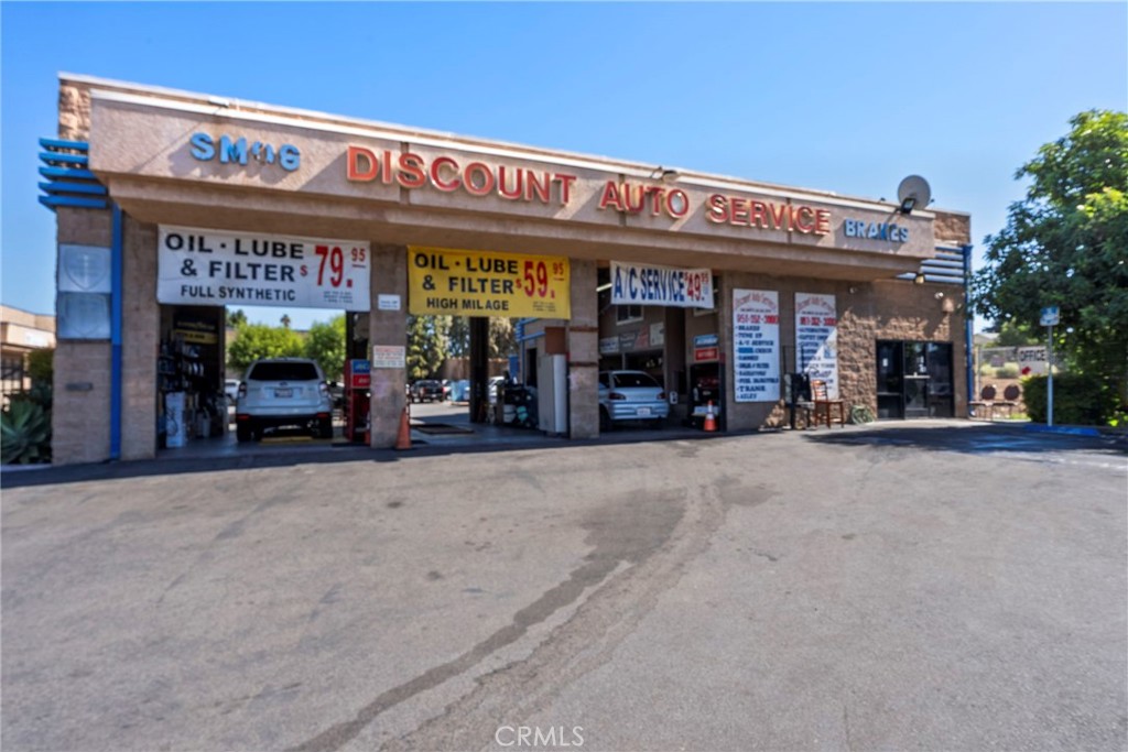 4811 Van Buren Boulevard D