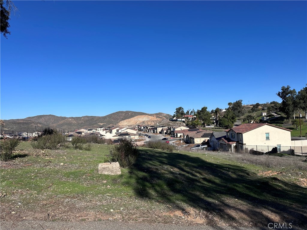 0 ARNOLD Avenue