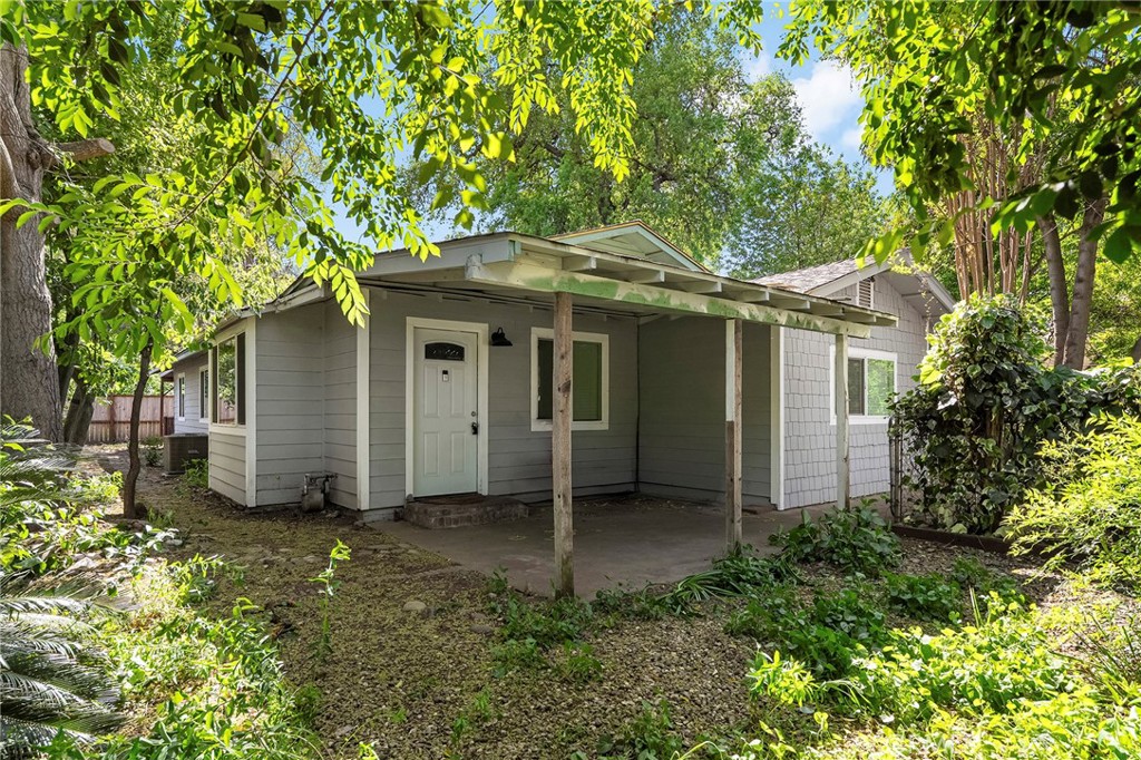 1131 Stewart Avenue