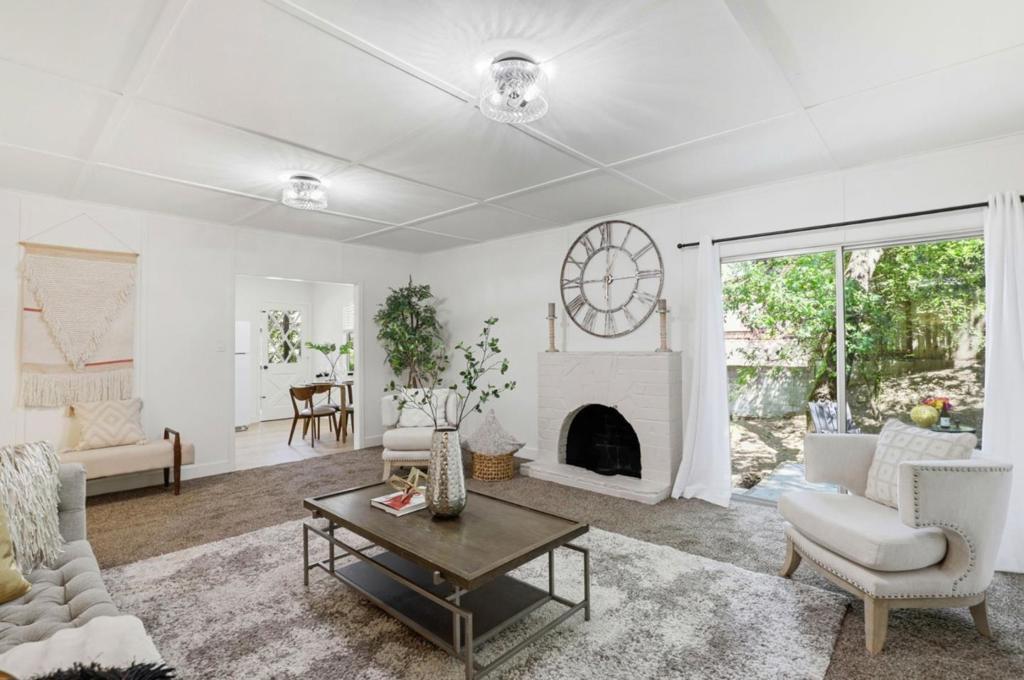 21430 Bertram Road