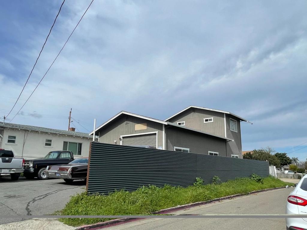 1708 Noia Avenue