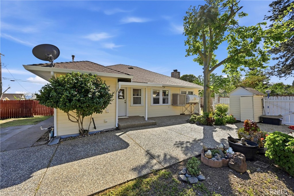 3440 Beach