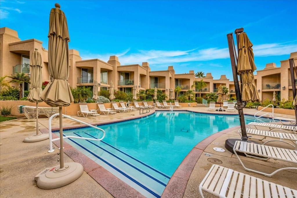 1555 N Chaparral Road 334