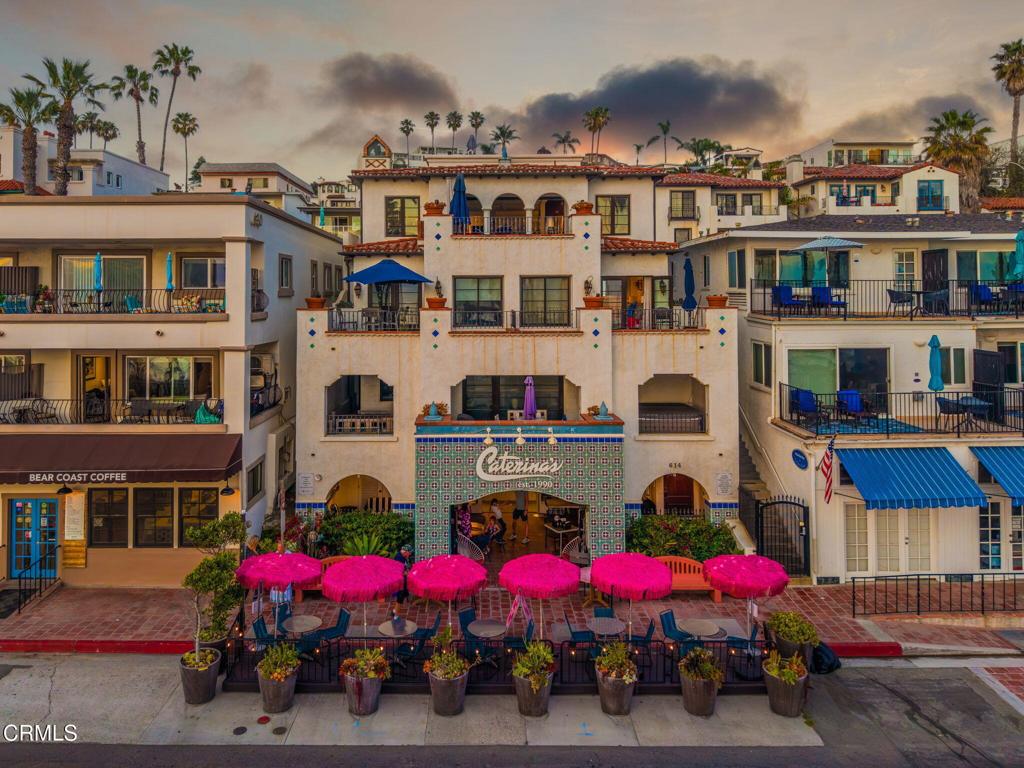 614 Avenida Victoria