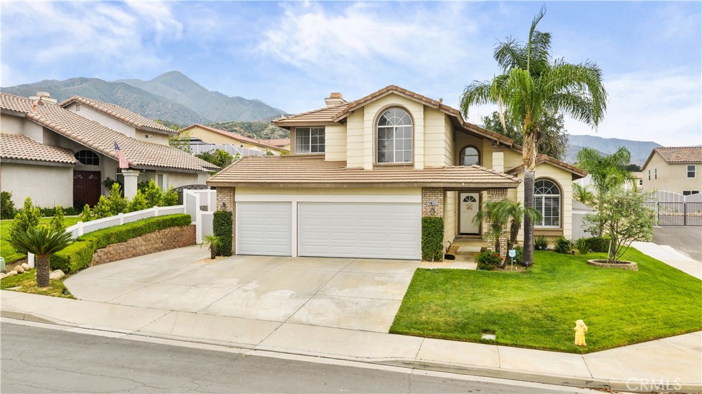 27199 Echo Canyon Court