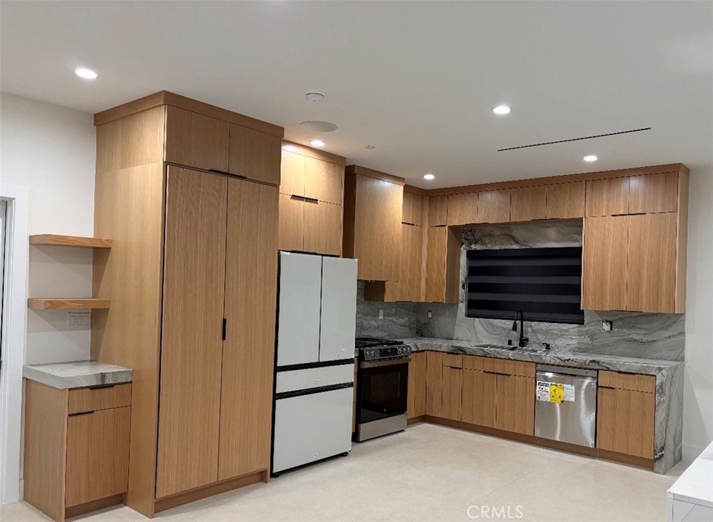417 W franklin Ave
