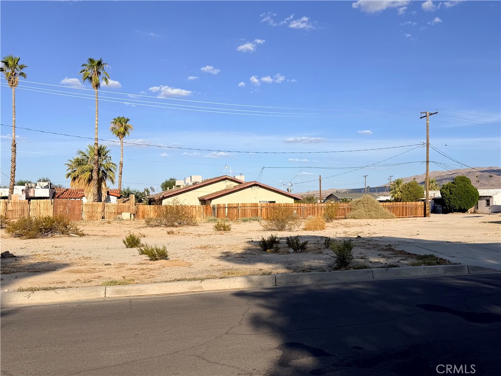 0 Desert Queen Avenue