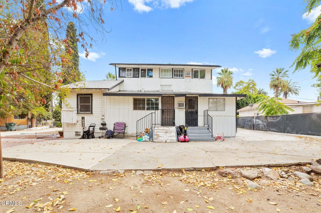 3633 Kansas Avenue