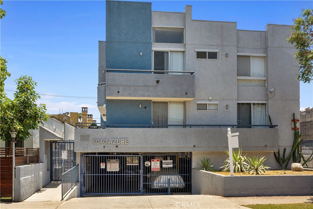 6042 Barton
