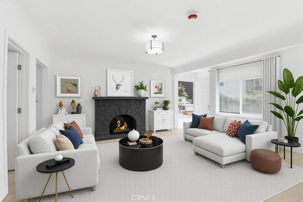 527 Clifton