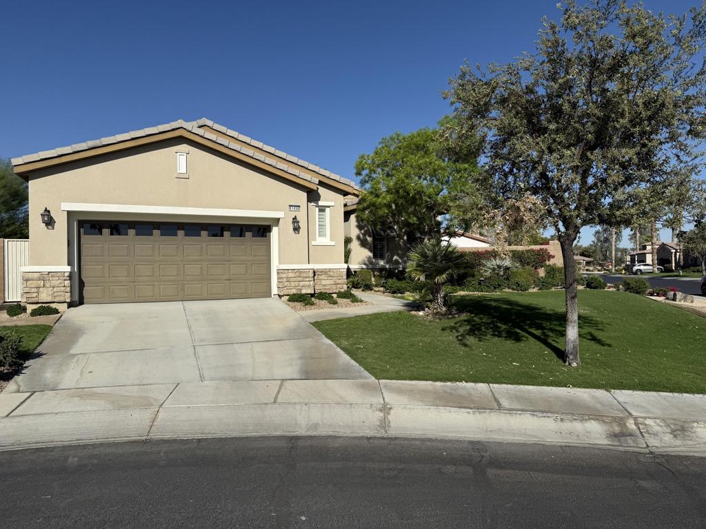 81450 Moonstone Court