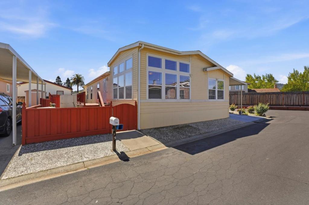 500 W 10th Street 119