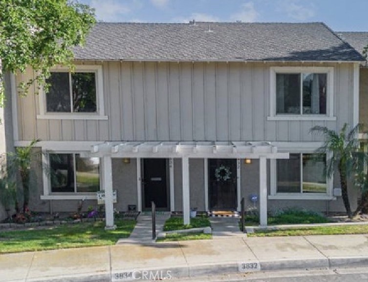 3832 Bixby