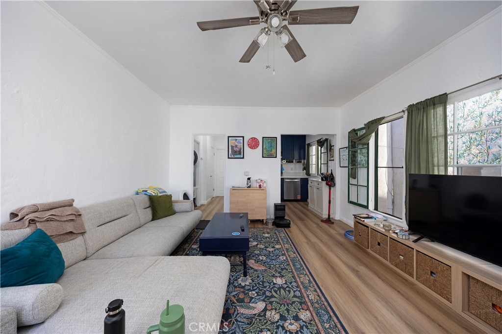 28 Argonne Avenue