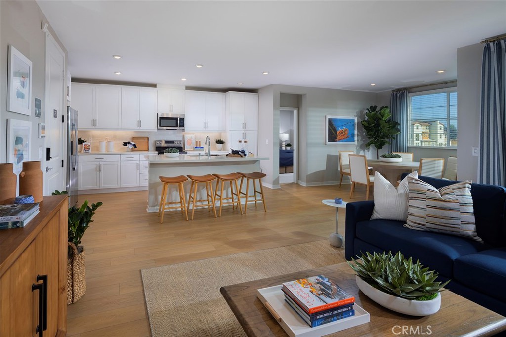 12903 Paradiso Drive 305