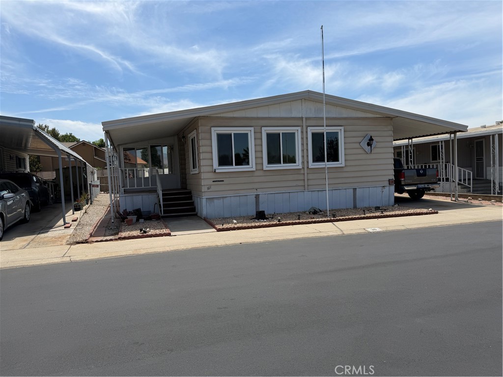 626 N Dearborn Street 38