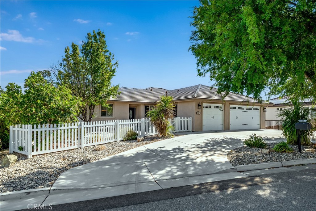 725 Red Cloud Road