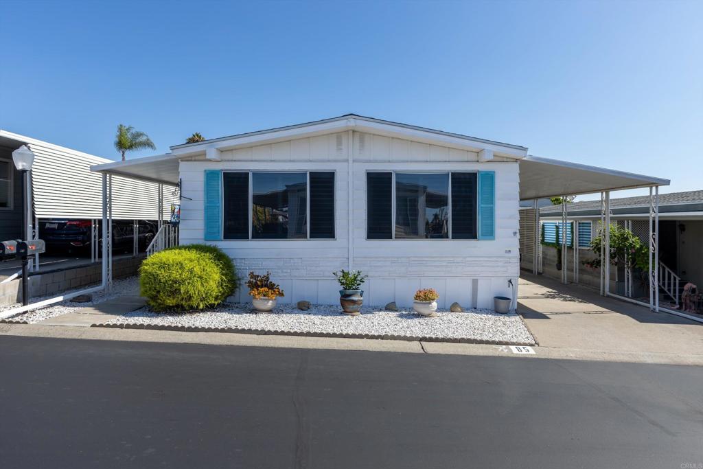 3535 Linda Vista Drive 85