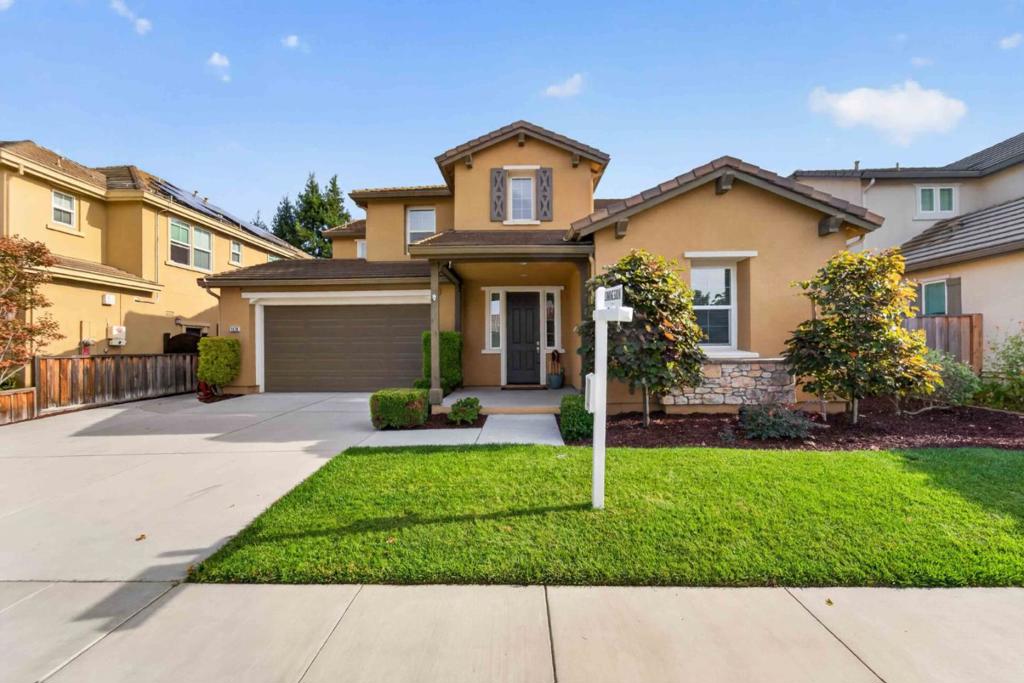 1370 Sunrise Drive