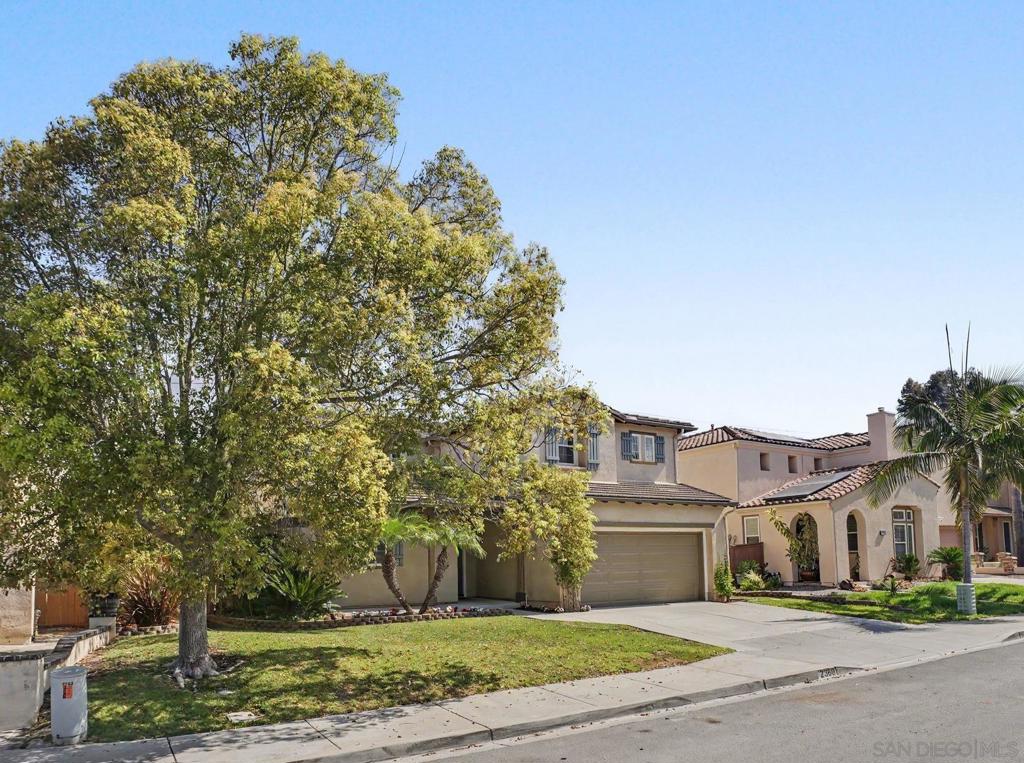 2369 Paseo los Gatos