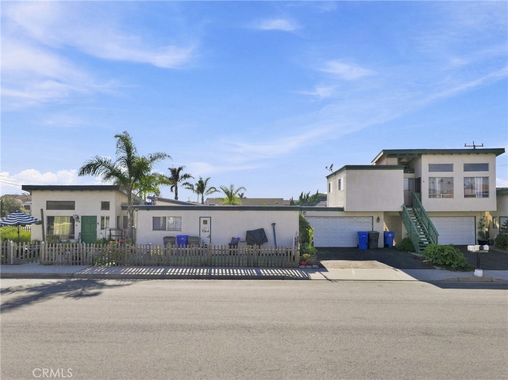 590 S 6th
