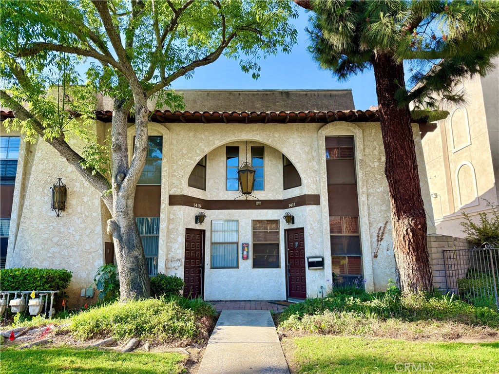 1415 Everton Place