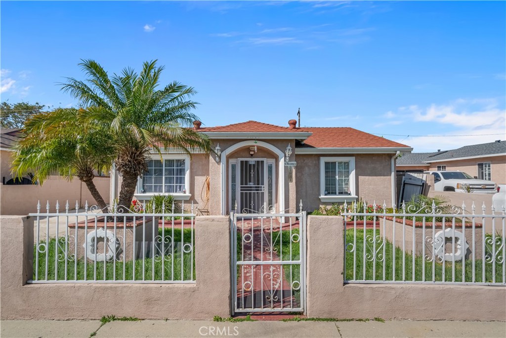 21931 Violeta Avenue