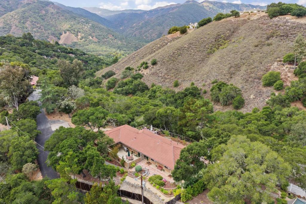 760 Country Club Drive