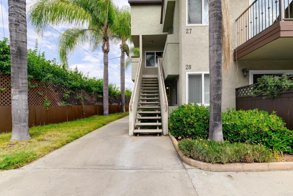 1509 E Washington Ave 27