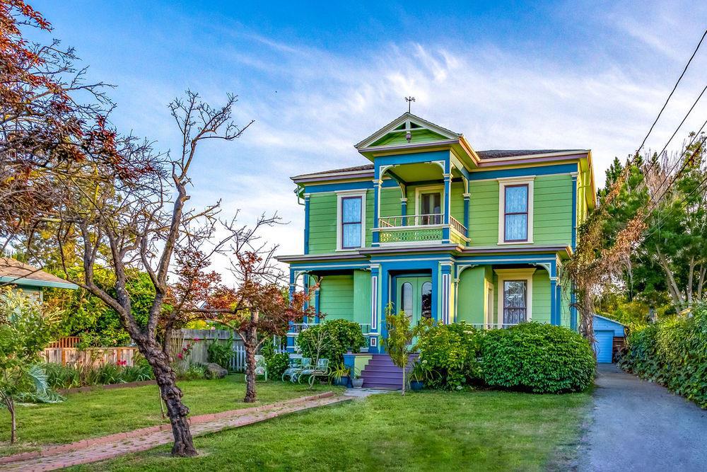 233 Van Ness Avenue