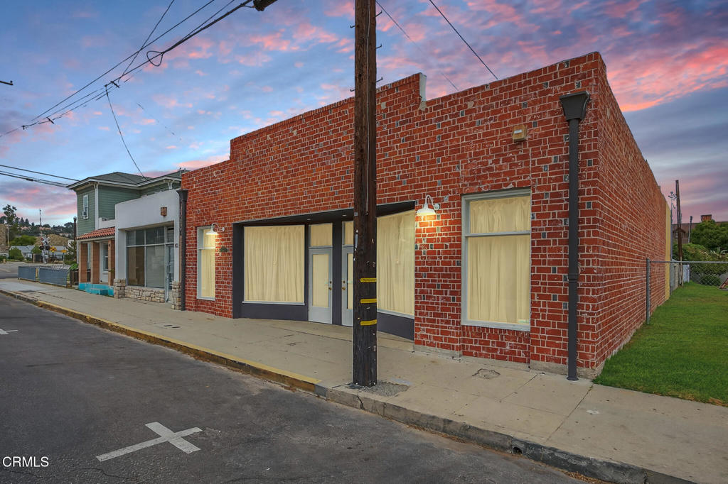 141 Davis Street