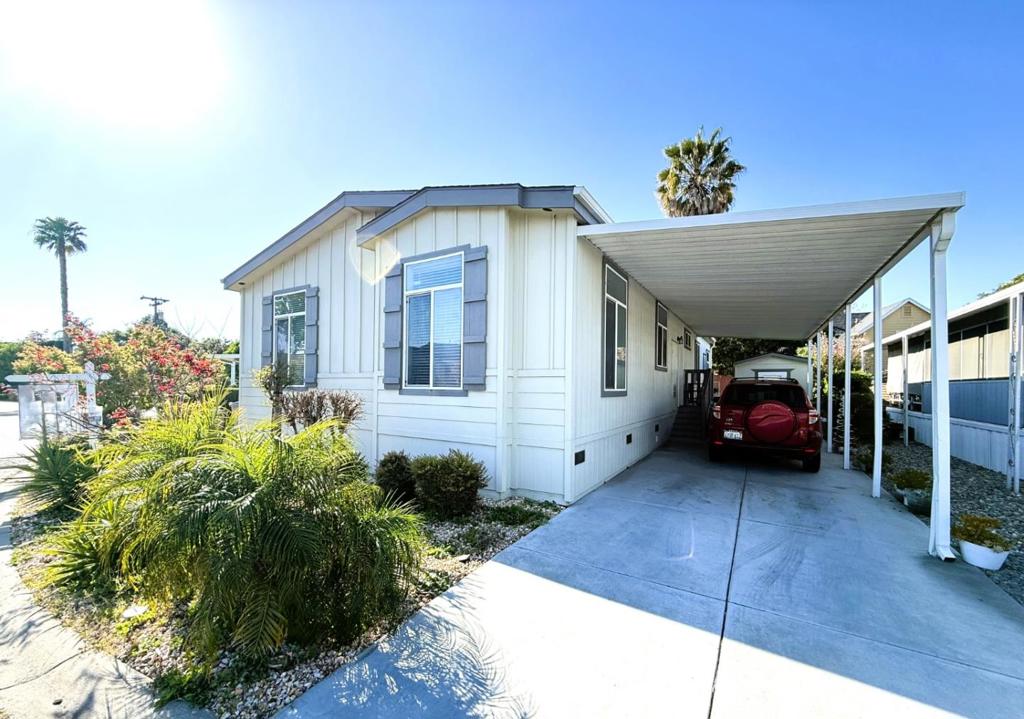 5450 Monterey Road 182