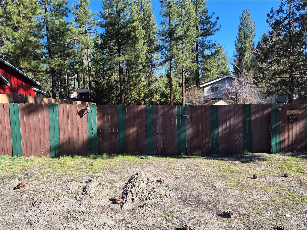 825 E Big Bear Blvd