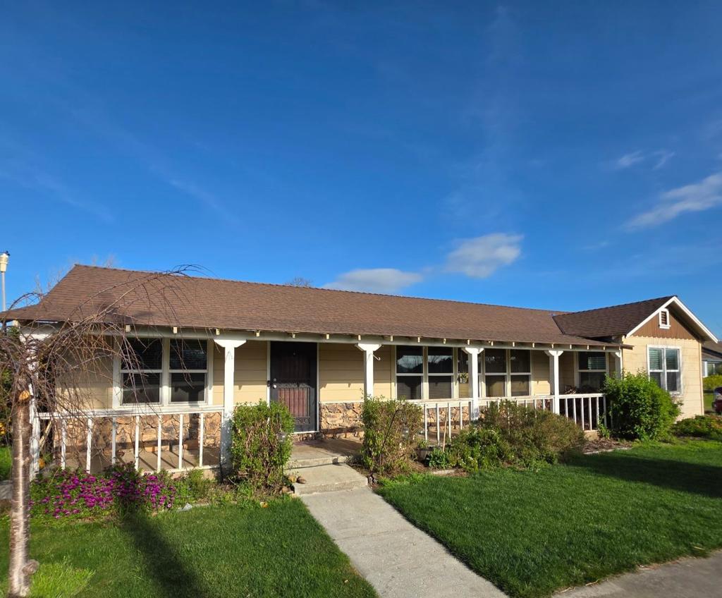 14200 Sycamore Avenue