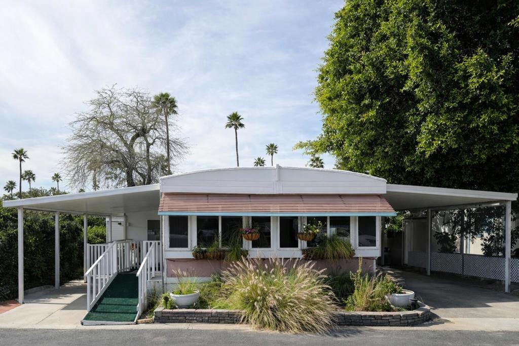 18801 Roberts Road 87