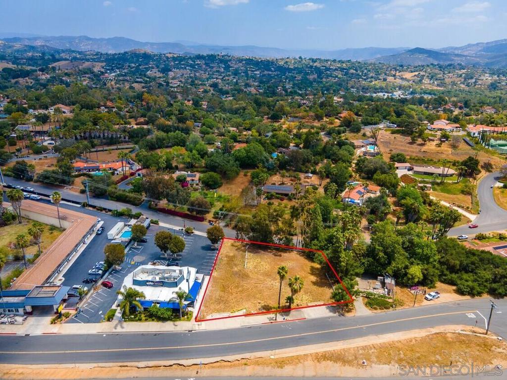 2690 S Escondido Blvd