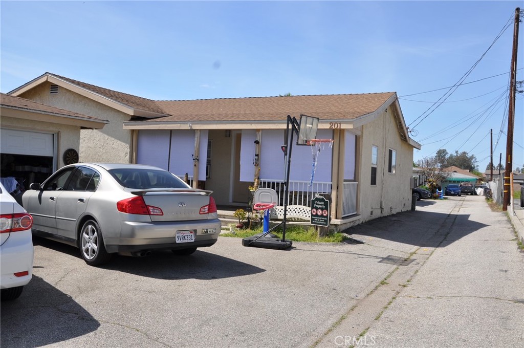 201 S Vernon Avenue