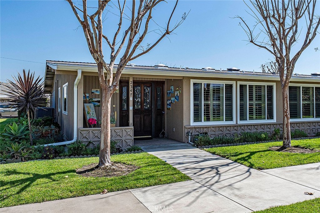 13101 Oak Hills 234F