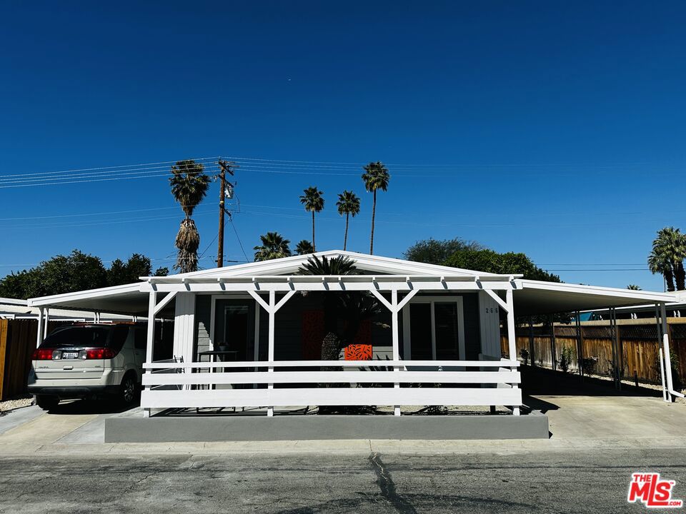 266 S Paseo Laredo