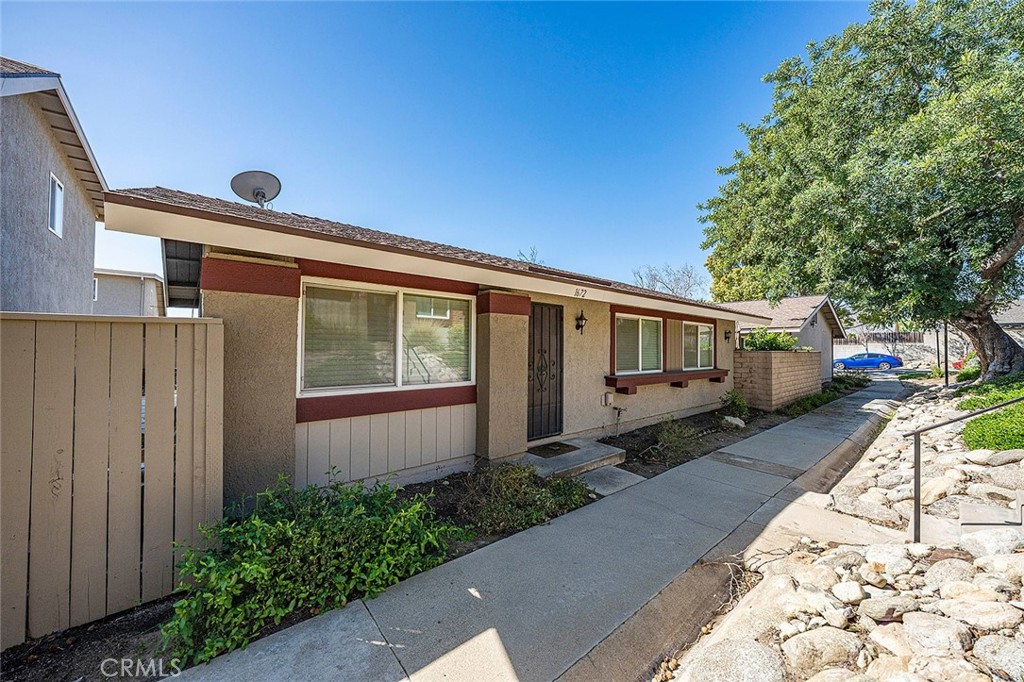 1672 Carmel W