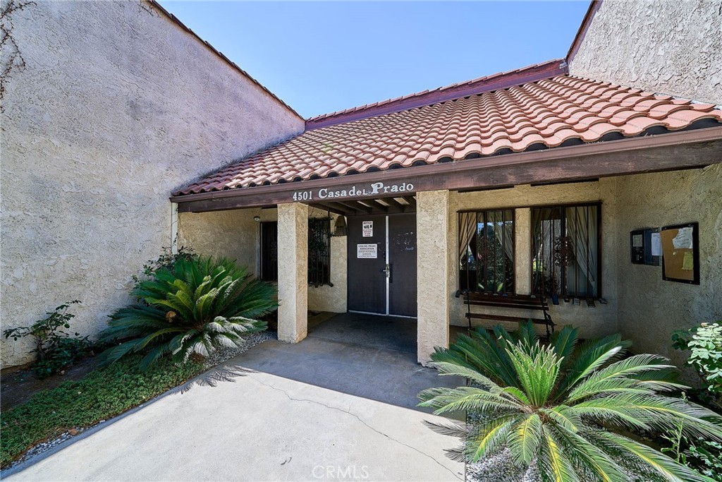 4501 Peck Road 9