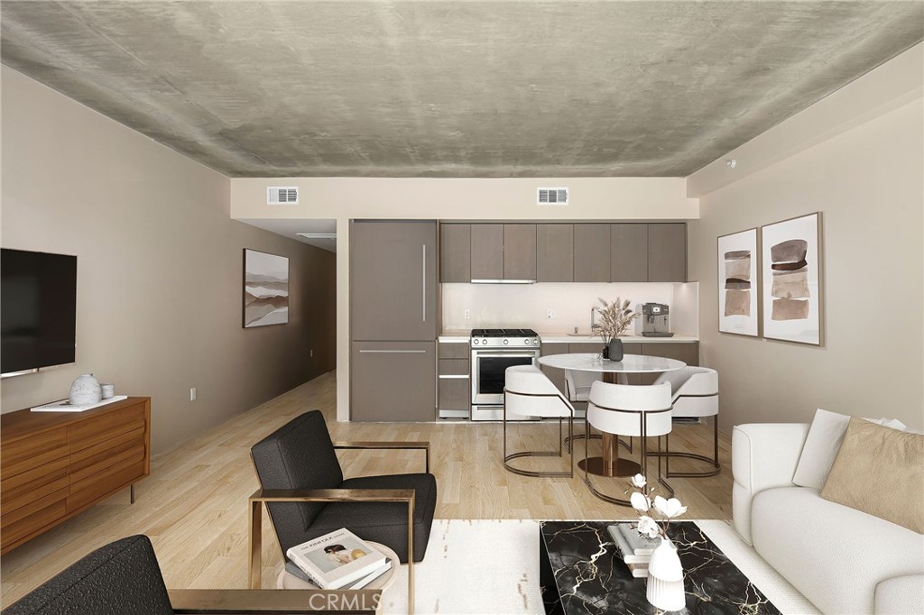 380 Cordova Street 402
