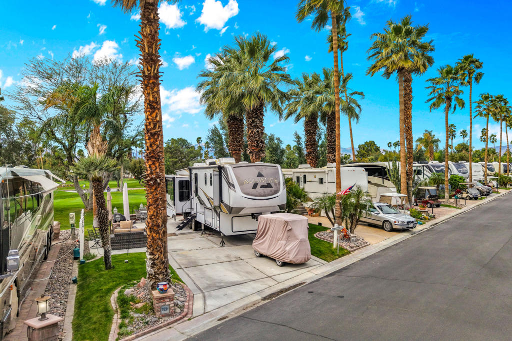 69411 Ramon Road 829