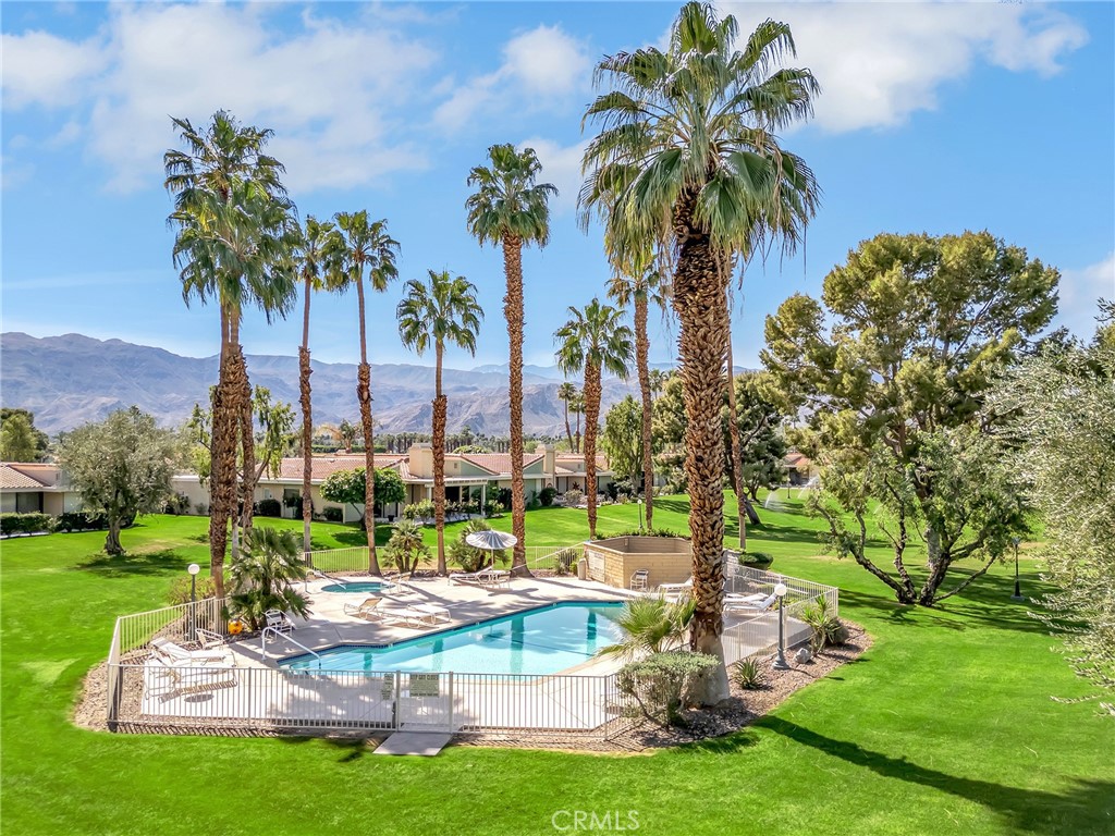 72355 Roxbury Drive